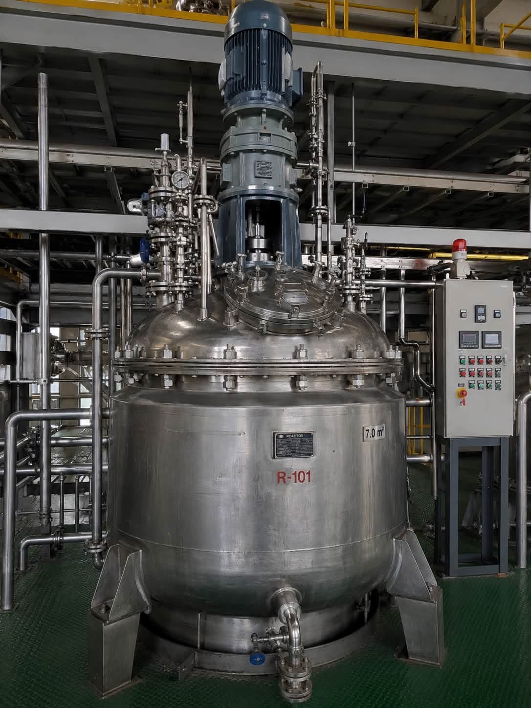 SS316 Jacketed Reactor — 3000 L